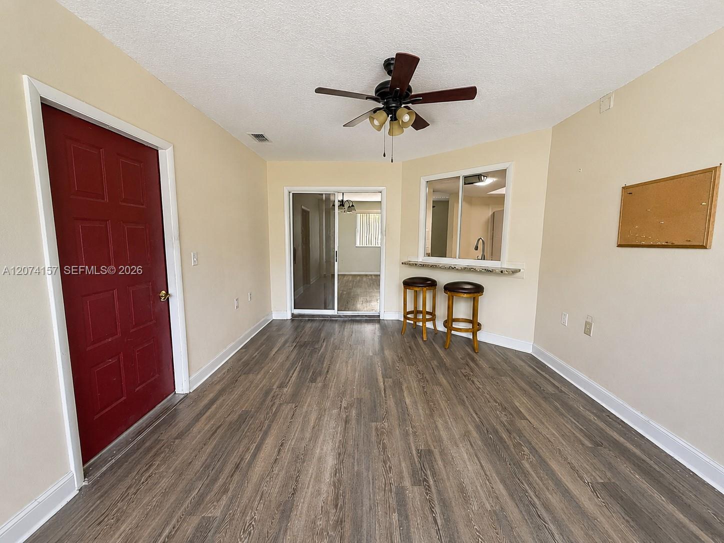 A12074157 Property Photo 19