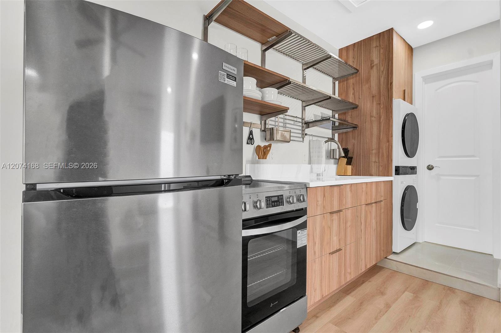 10430 Sunset Strip Short Term Property Photo 16
