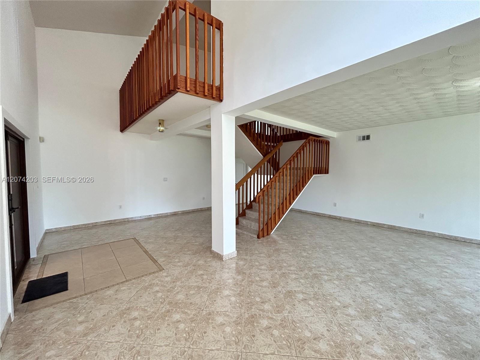 6611 Sw 99th Avenue Property Photo 6