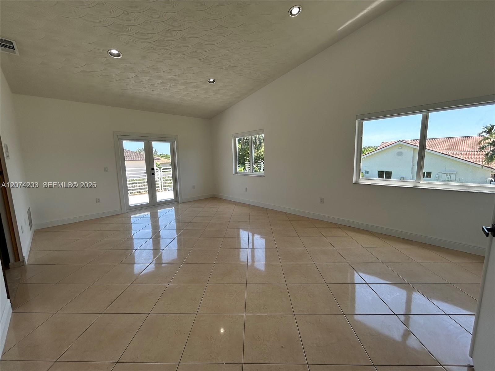 6611 Sw 99th Avenue Property Photo 58
