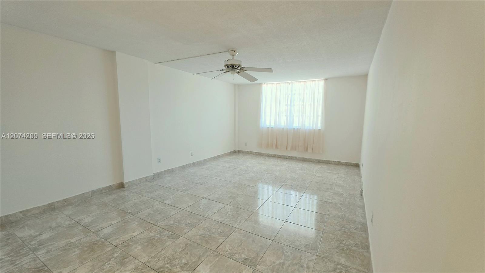 1849 S Ocean Drive 202 Property Photo 22