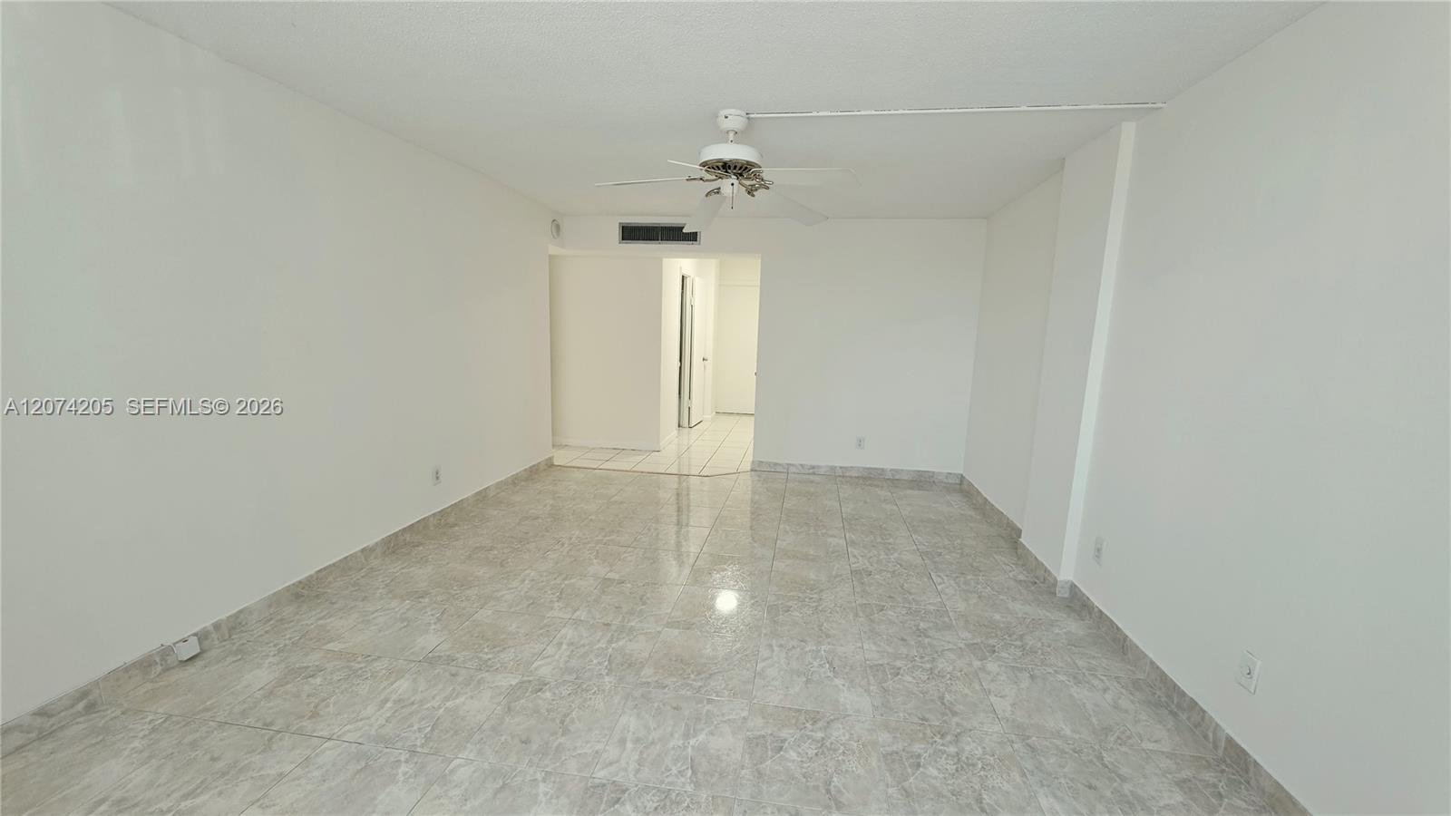 1849 S Ocean Drive 202 Property Photo 24