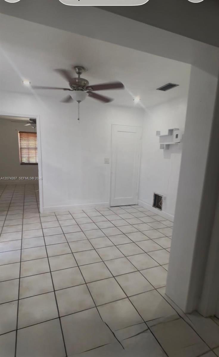 A12074267 Property Photo 4