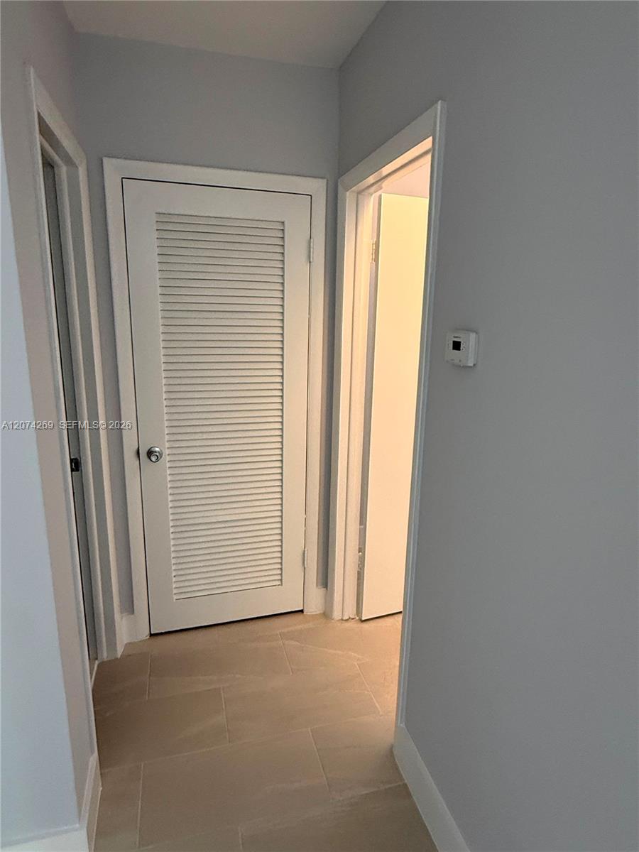 1824 Monroe Street 12 Property Photo 8