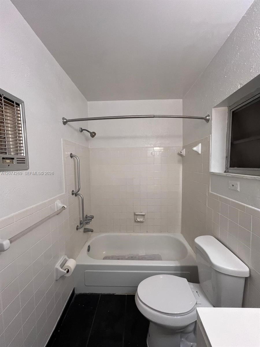 1824 Monroe Street 12 Property Photo 12