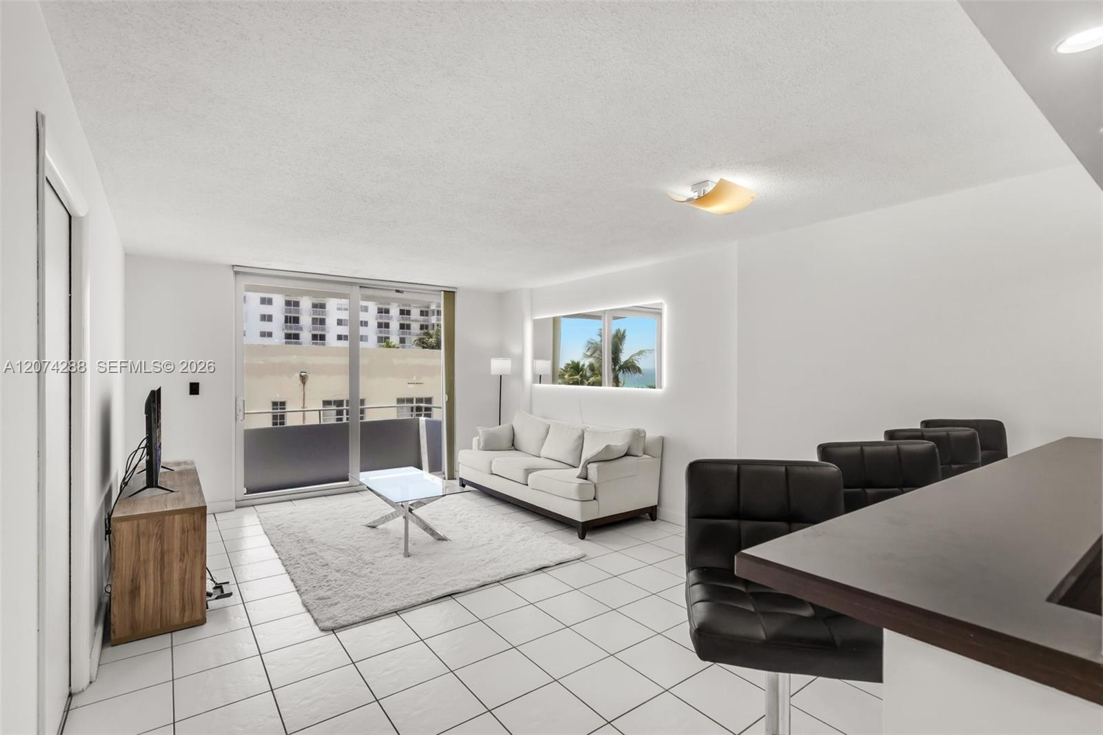 465 Ocean Drive 512 Property Photo 19