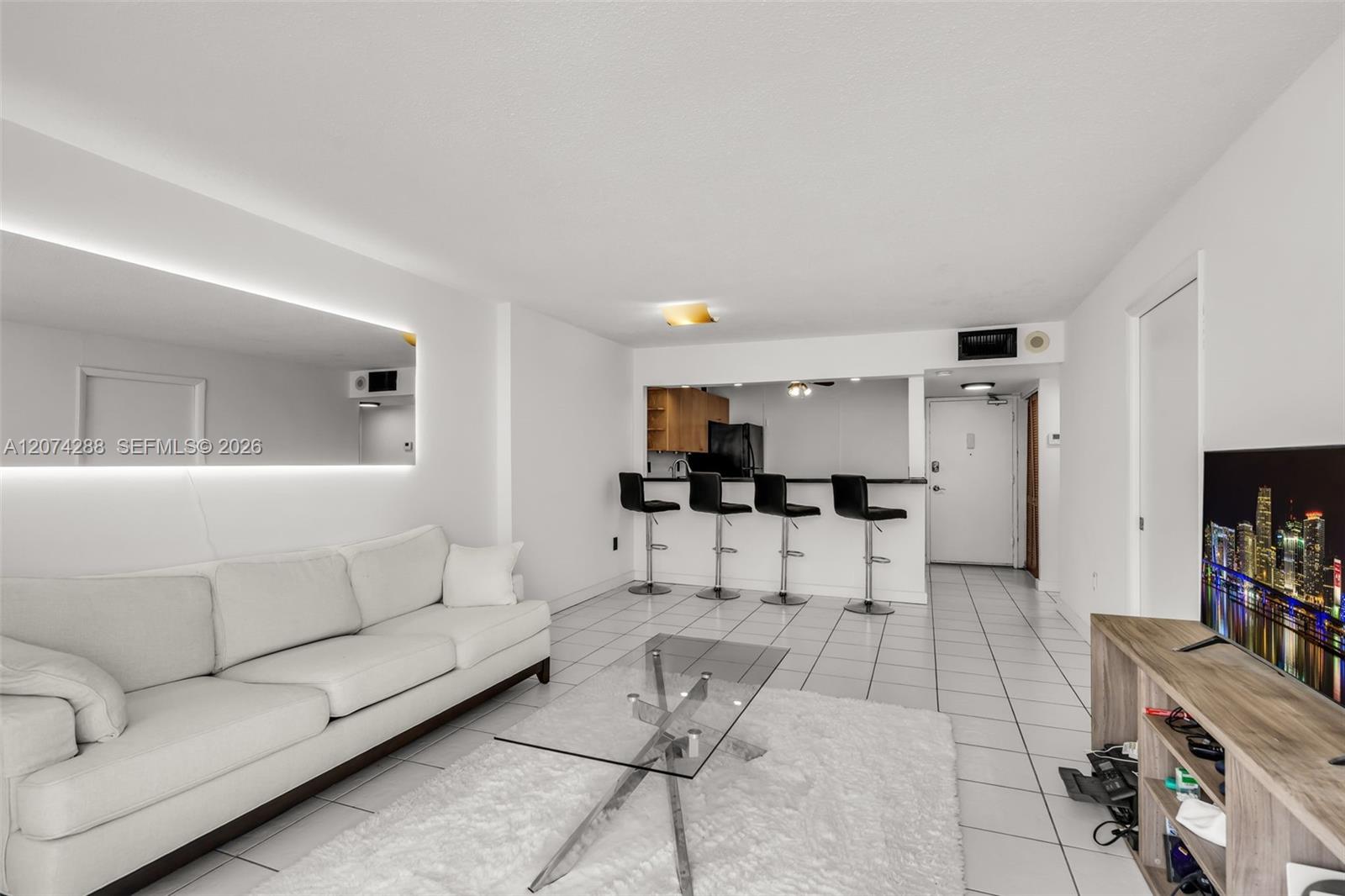 465 Ocean Drive 512 Property Photo 28