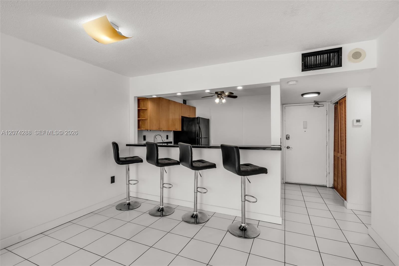 465 Ocean Drive 512 Property Photo 31