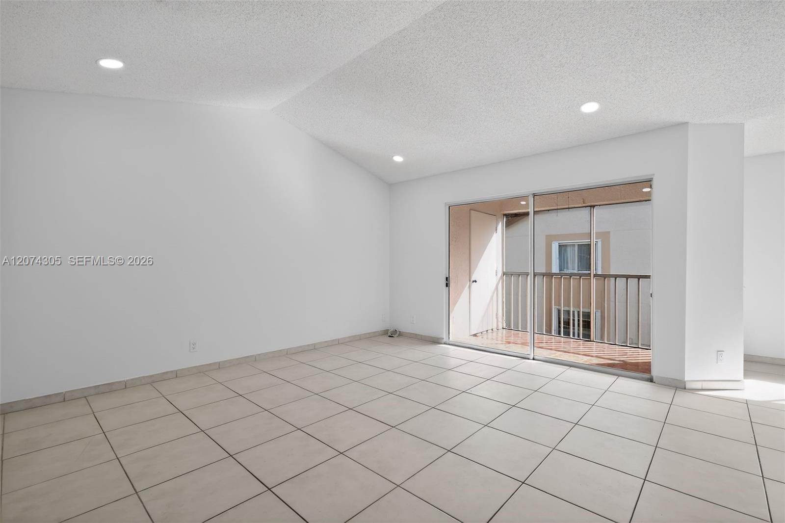 13856 Sw 93rd Lane 13856 Property Photo 13