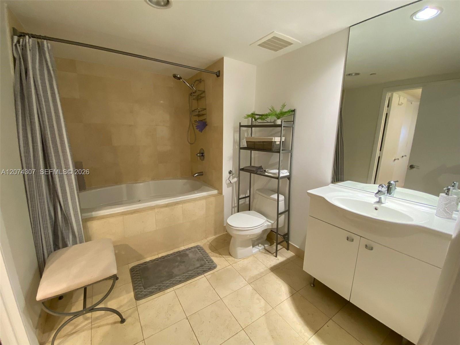 1850 S Ocean Drive 1409 Property Photo 14