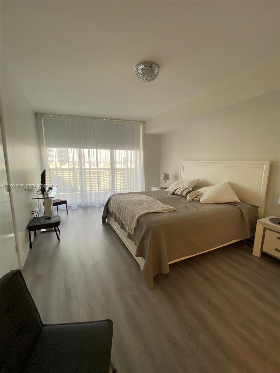 1850 S Ocean Drive 1409 Property Photo 16
