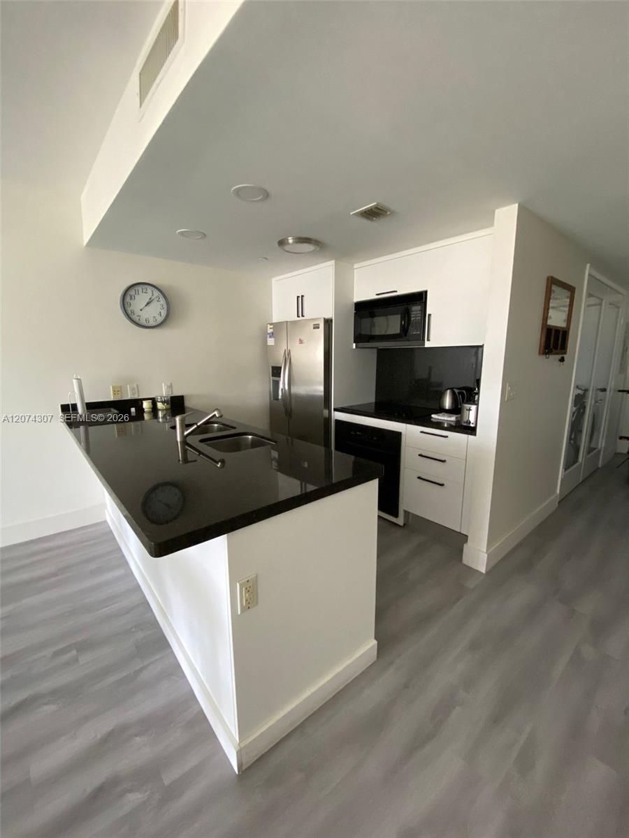 1850 S Ocean Drive 1409 Property Photo 19