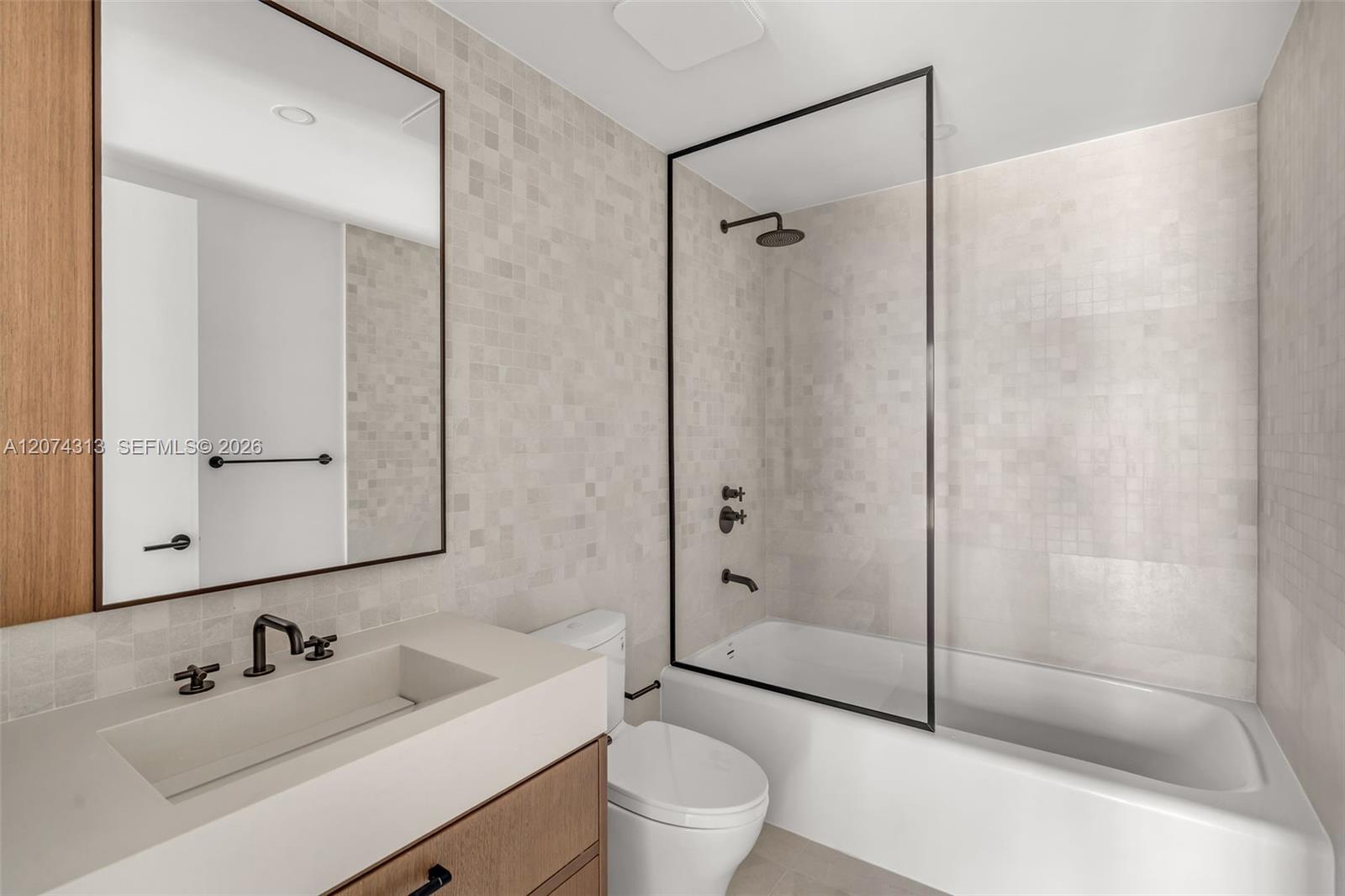2200 Brickell Avenue 416 Property Photo 24