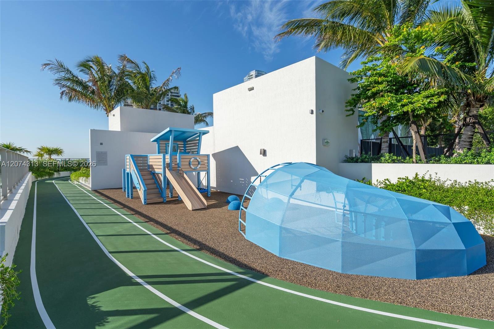 2200 Brickell Avenue 416 Property Photo 40