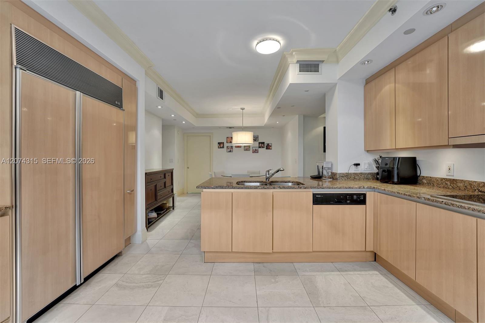 791 Crandon Boulevard 301 Property Photo 12