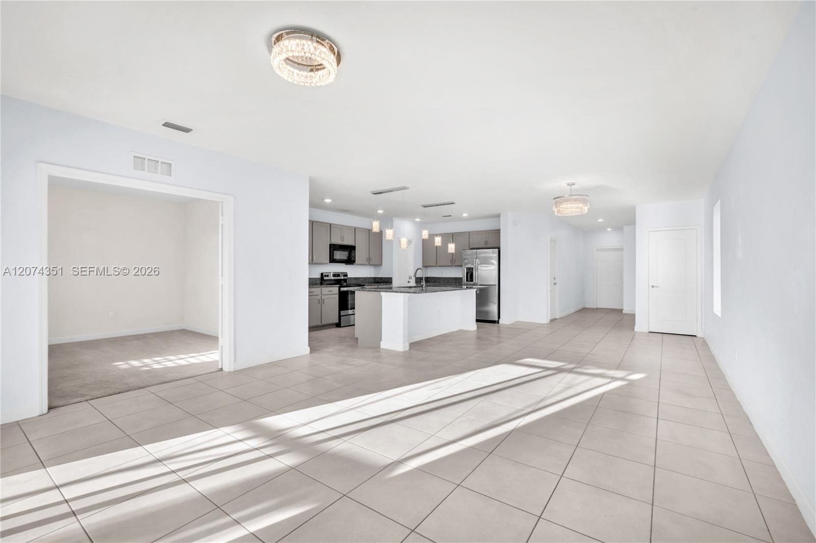831 Bent Creek Drive Property Photo 15