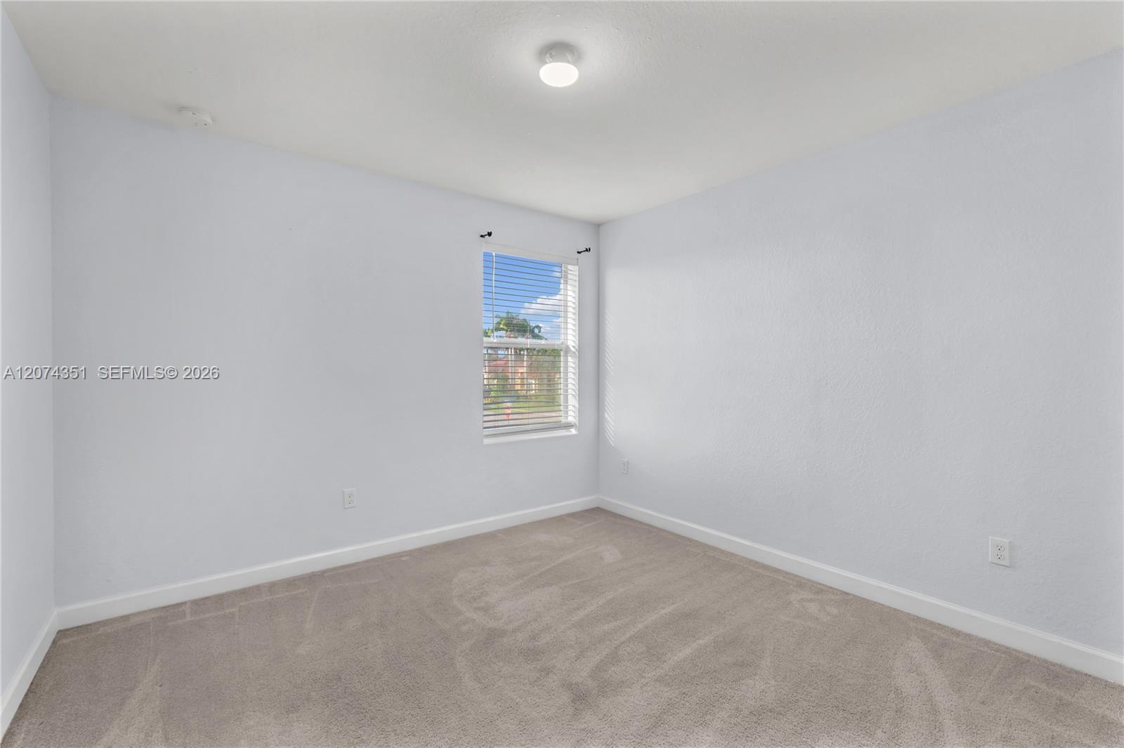 831 Bent Creek Drive Property Photo 18