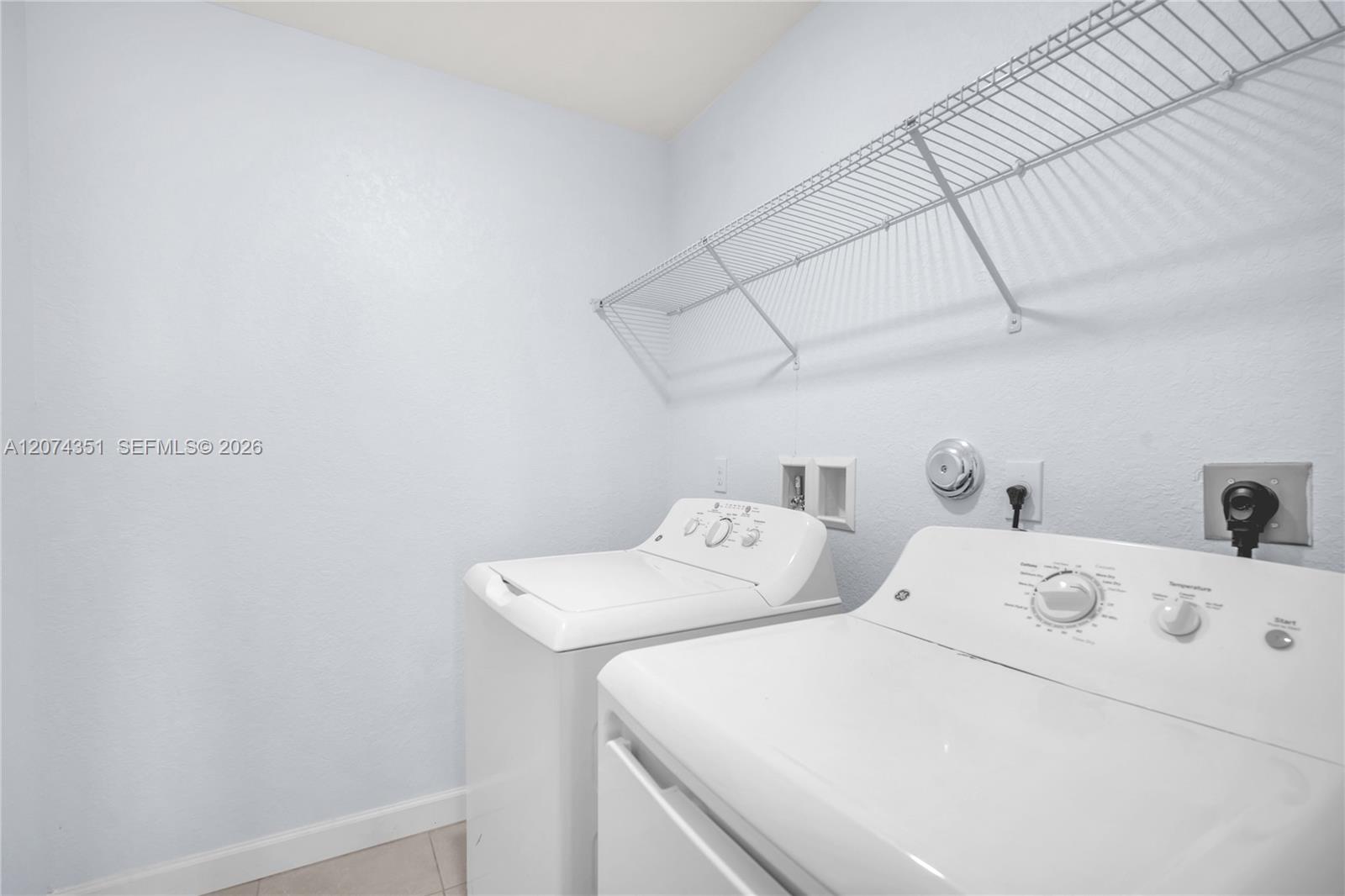 831 Bent Creek Drive Property Photo 31
