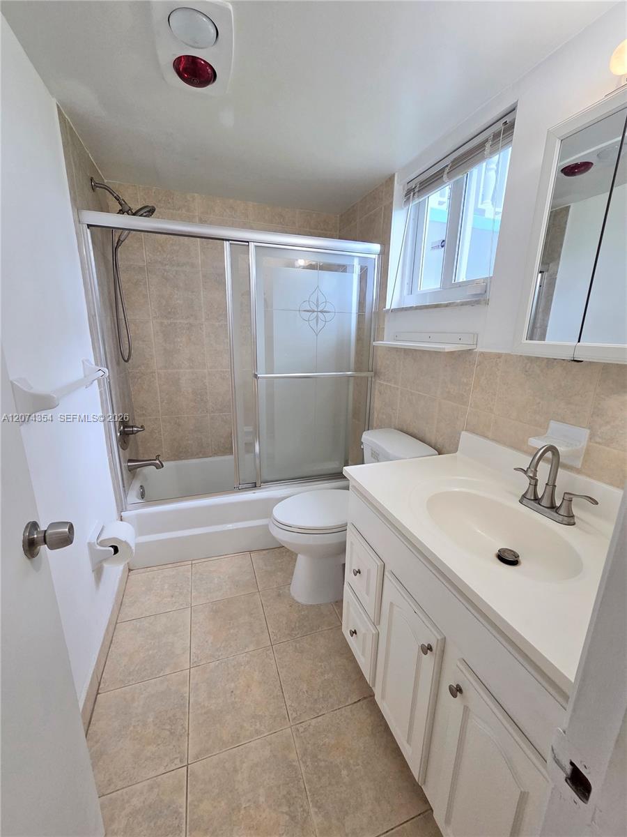 981 Hillcrest Court 115 Property Photo 16