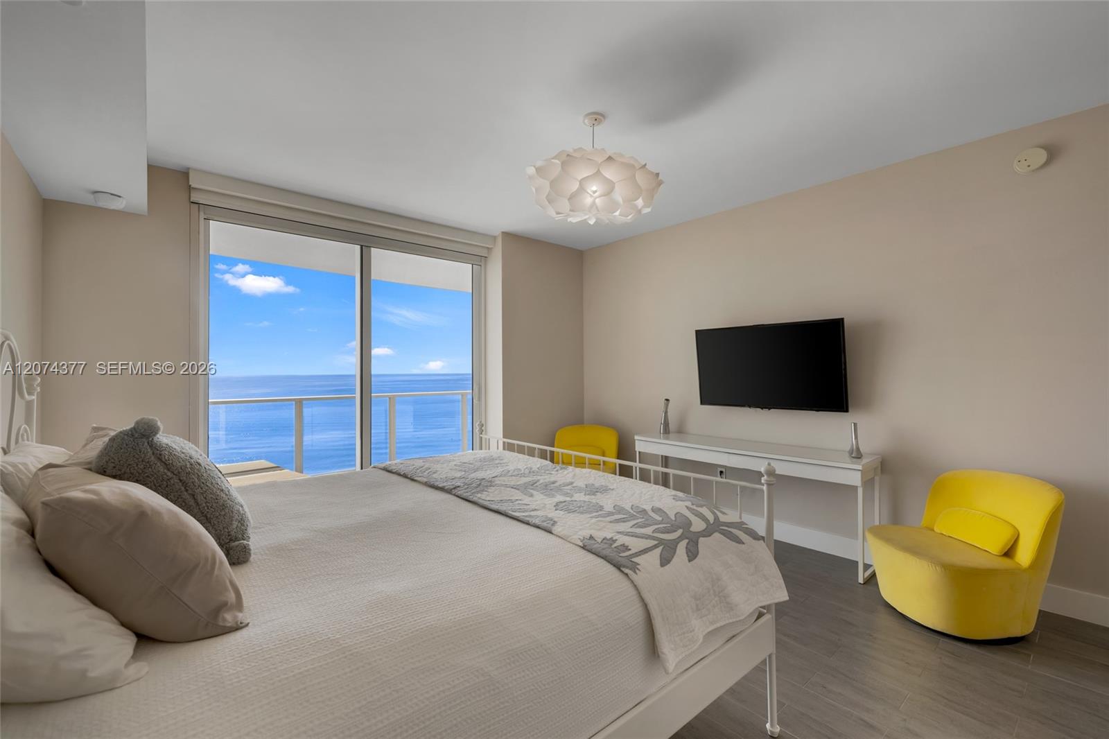 A12074377 Property Photo 20