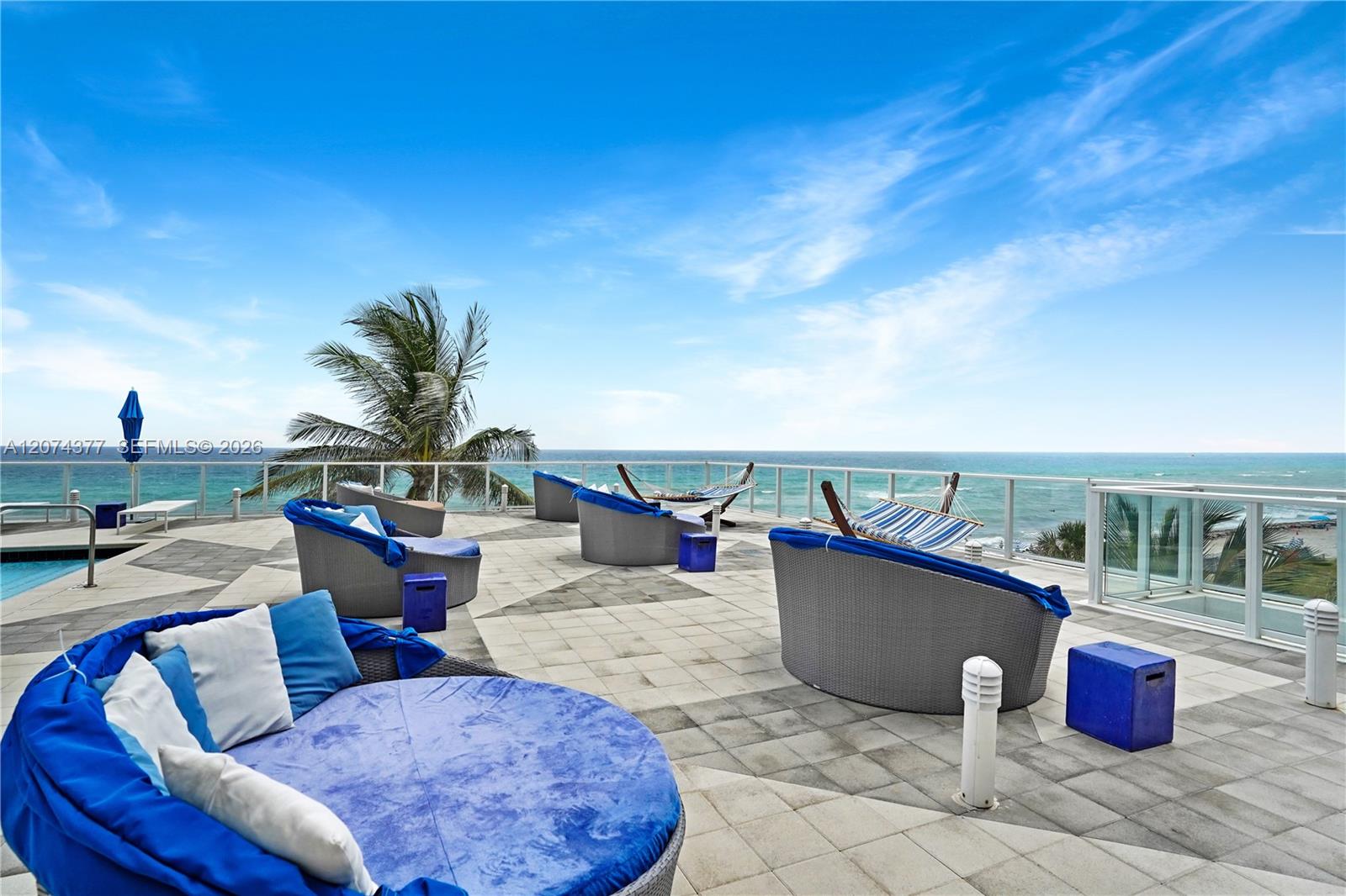 A12074377 Property Photo 39