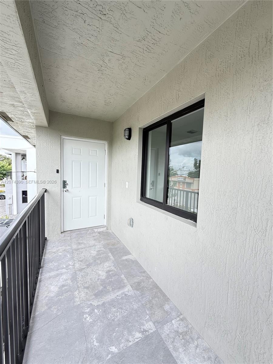 2057 Washington Avenue 2 Property Photo 2