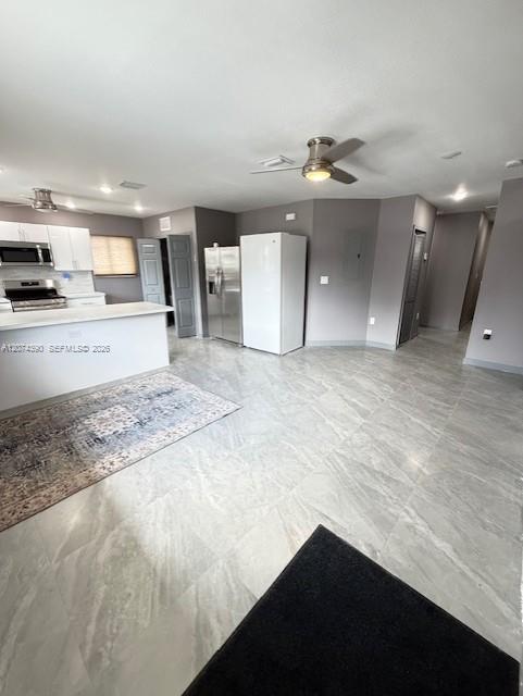 2057 Washington Avenue 2 Property Photo 8