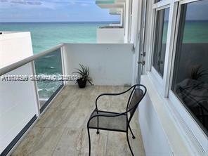 3725 S Ocean Drive 1605 Property Photo 1