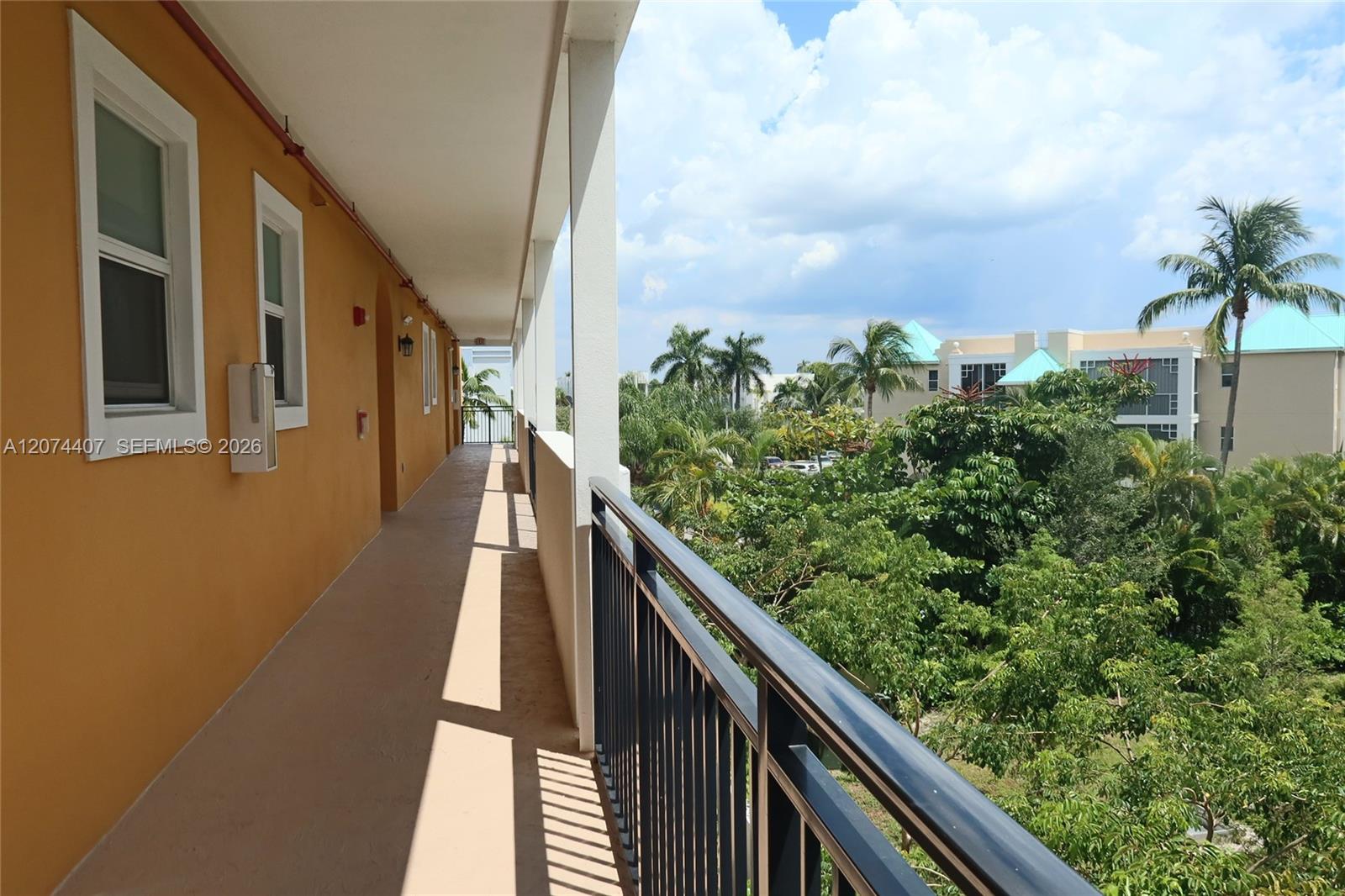 555 E Dania Beach Boulevard 9 Property Photo 7