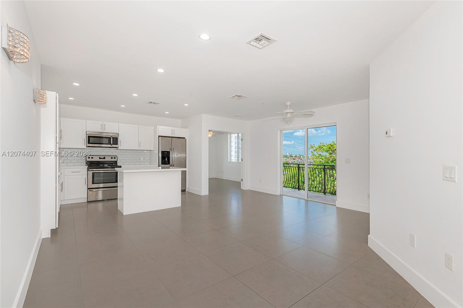 555 E Dania Beach Boulevard 9 Property Photo 10