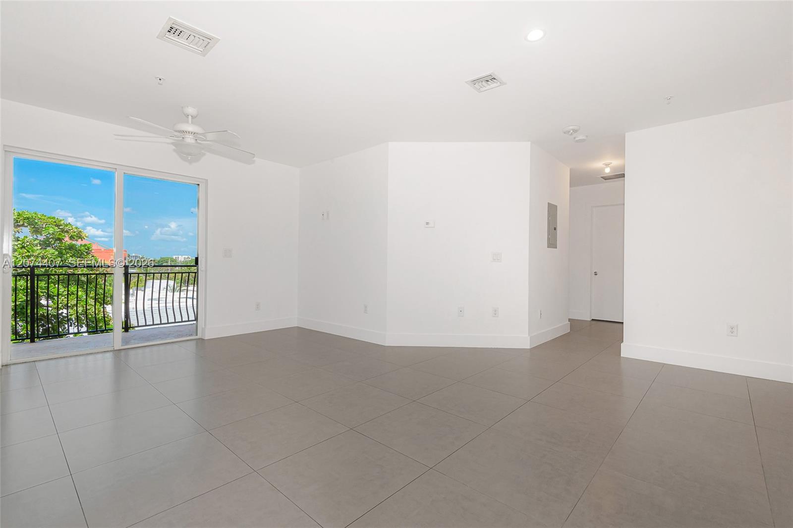 555 E Dania Beach Boulevard 9 Property Photo 13