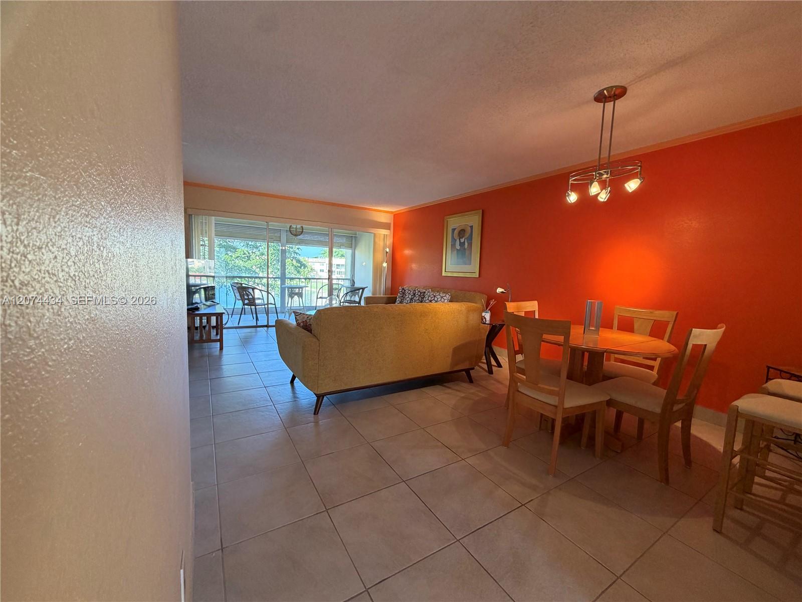 5890 Nw 64th Avenue 302 Property Photo 8