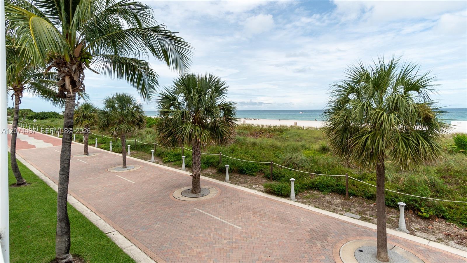 A12074437 Property Photo 37