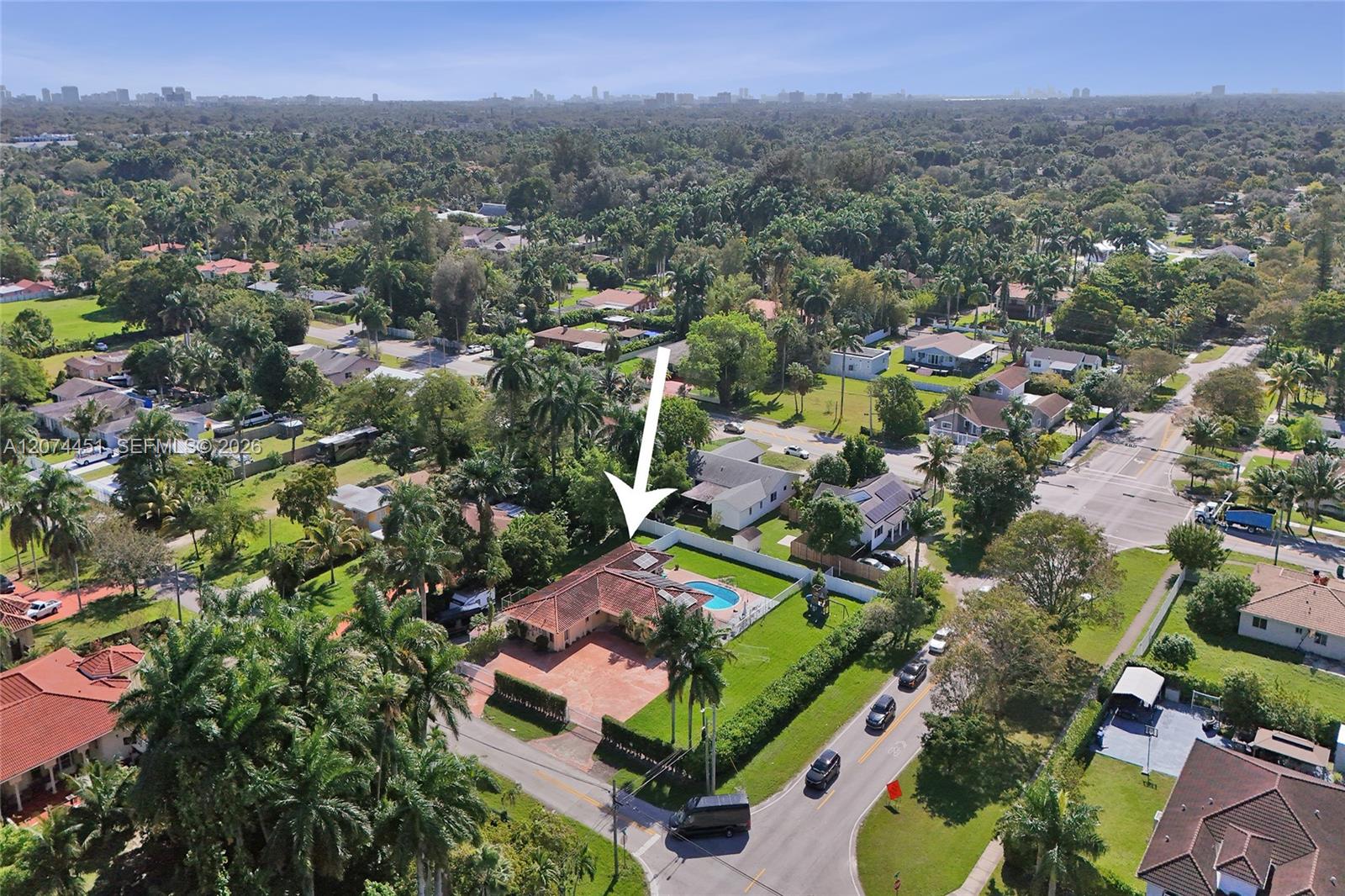 2 Ne 160th Street Property Photo 15