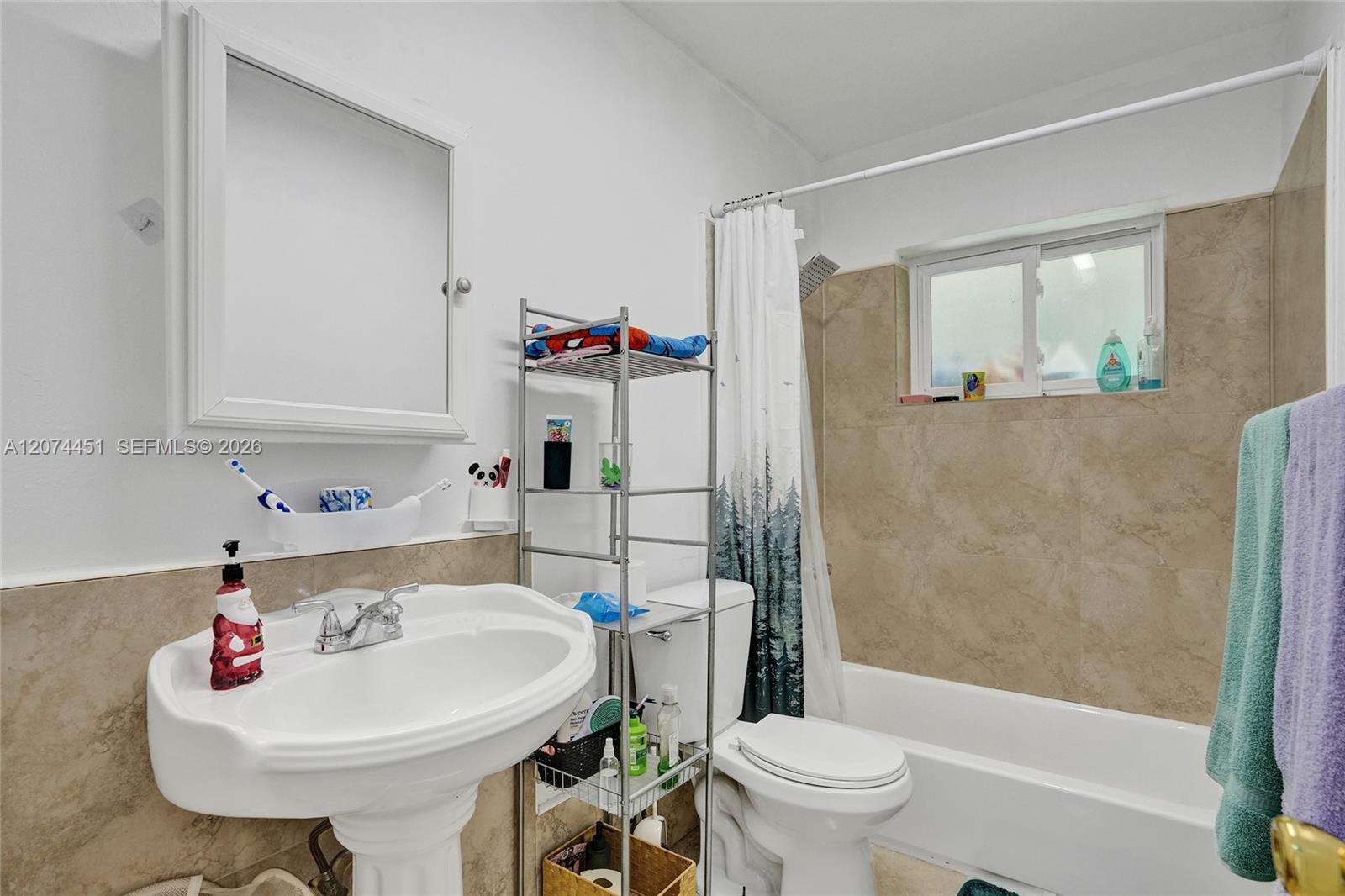 2 Ne 160th Street Property Photo 22
