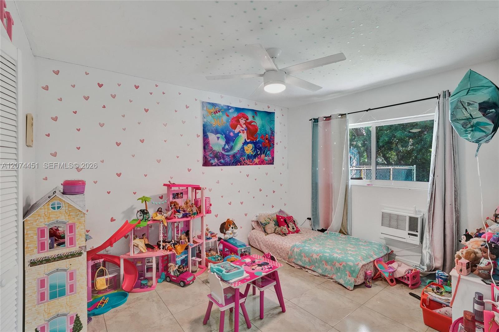 2 Ne 160th Street Property Photo 23