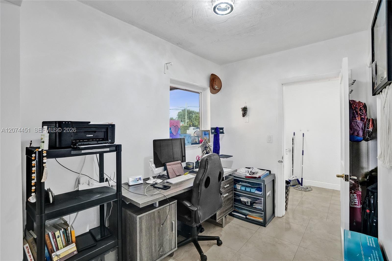 2 Ne 160th Street Property Photo 28