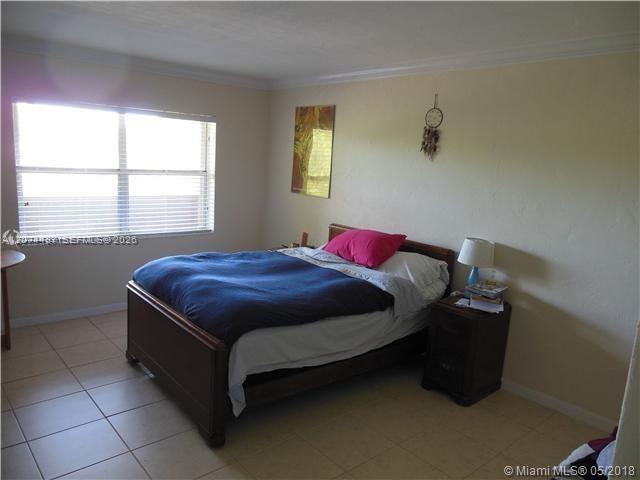 1205 Mariposa Avenue 416 Property Photo 6