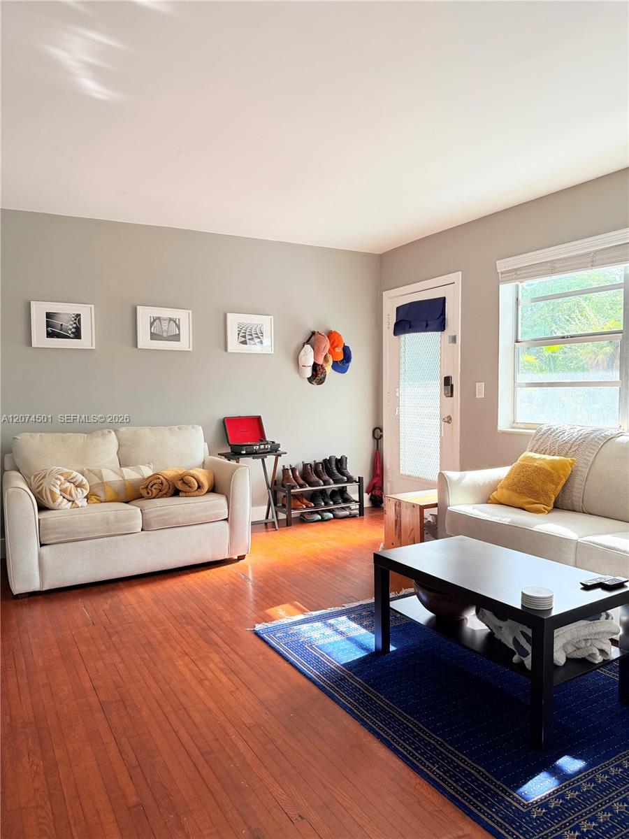 645 Ne 77th Street 12 Property Photo 1