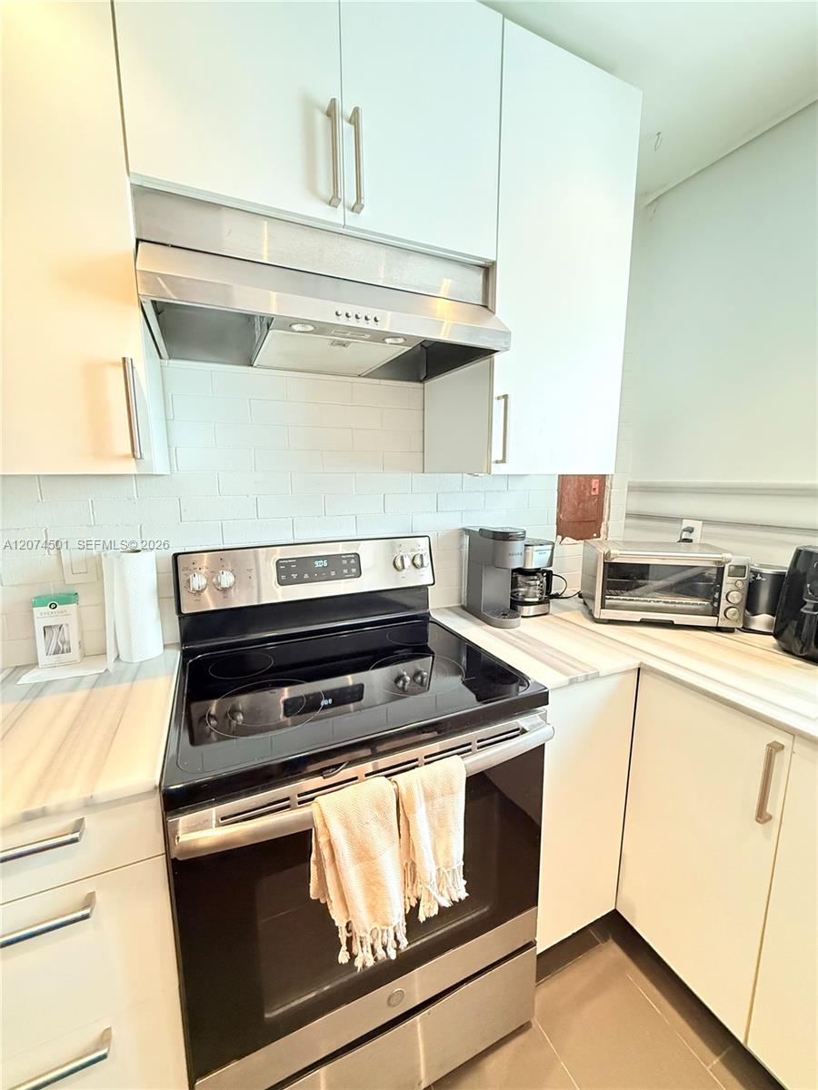 645 Ne 77th Street 12 Property Photo 12