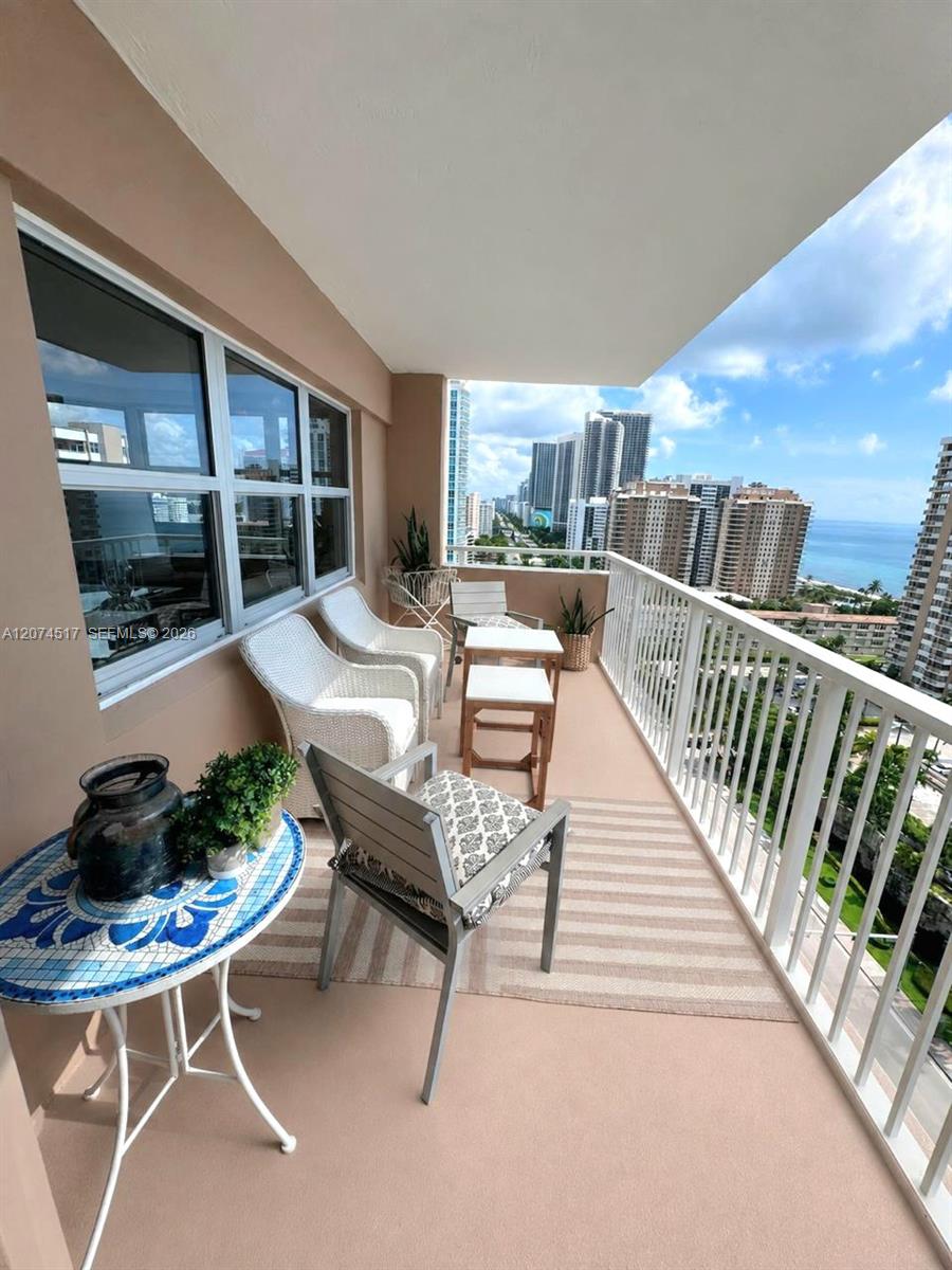 1985 S Ocean Drive 17p Property Photo 13