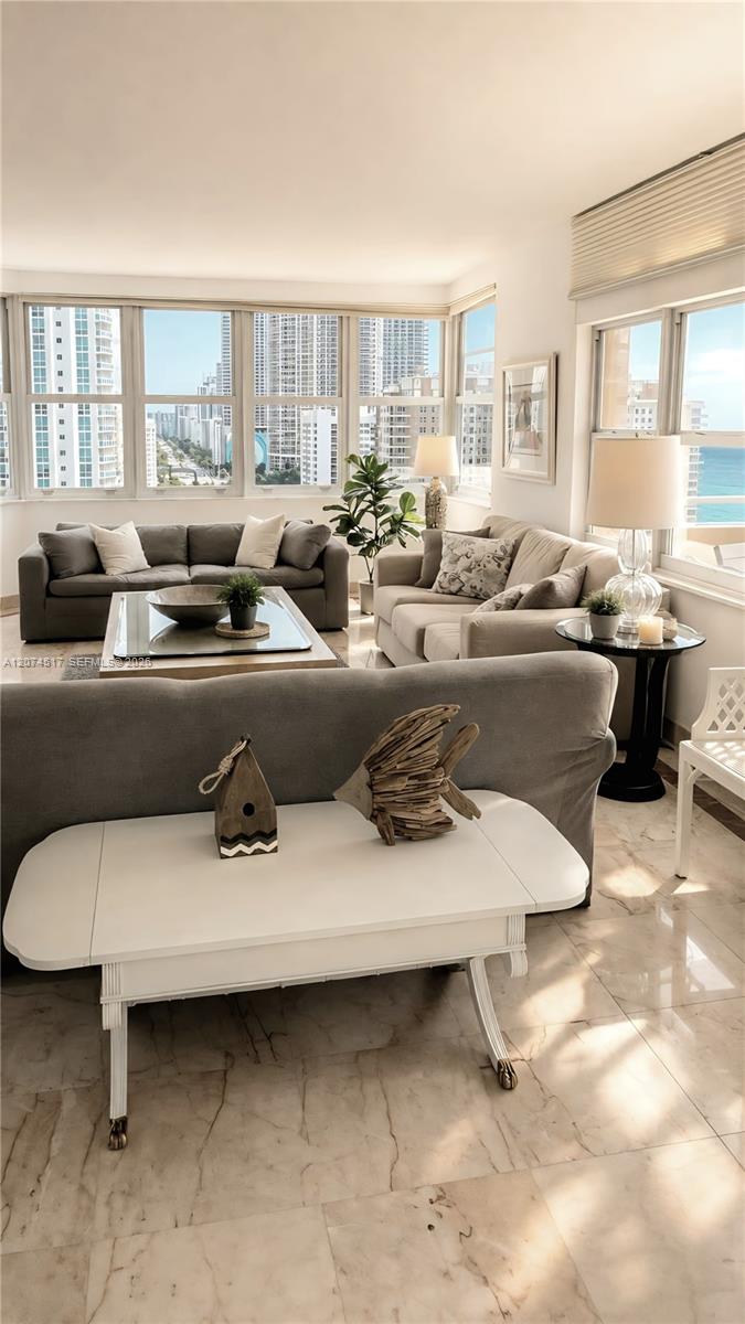 1985 S Ocean Drive 17p Property Photo 14