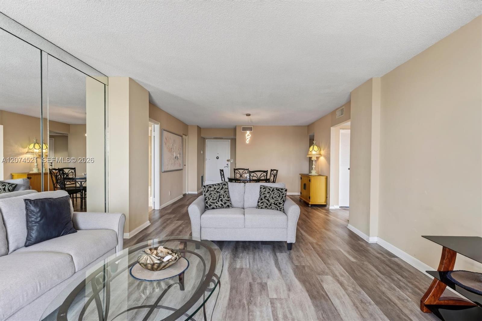 1500 S Ocean Drive 5e Property Photo 6