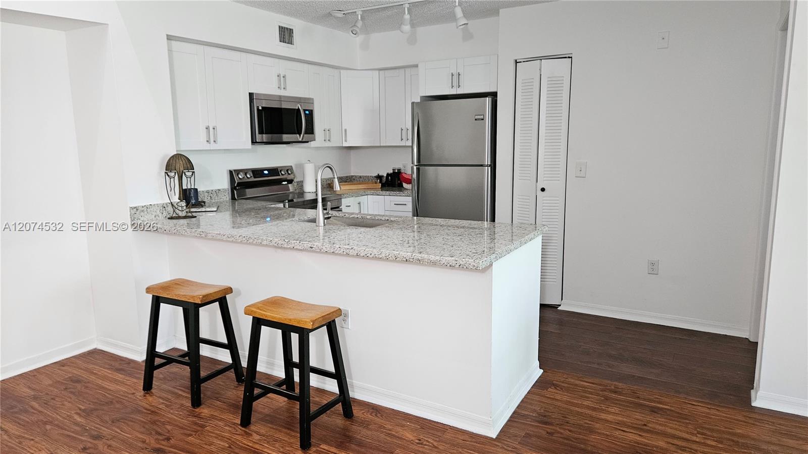12112 Saint Andrews Place 309 Property Photo 12