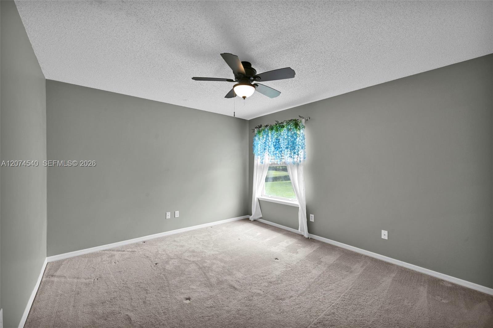 2059 E Forest Gate Property Photo 105