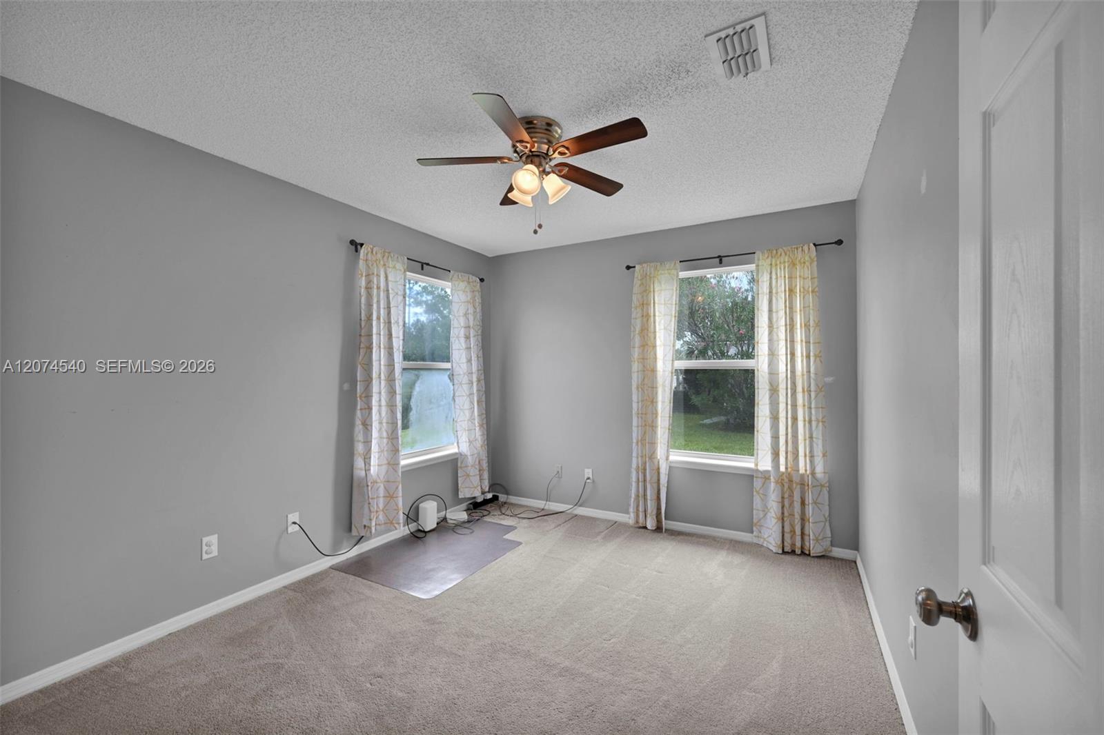 2059 E Forest Gate Property Photo 107
