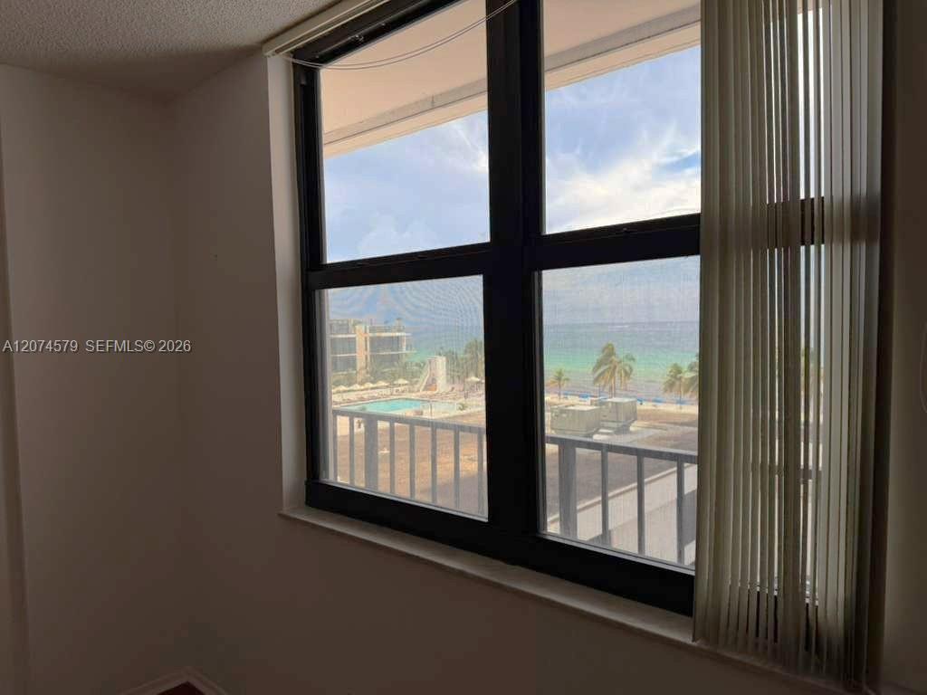 2401 S Ocean Drive 602 Property Photo 15
