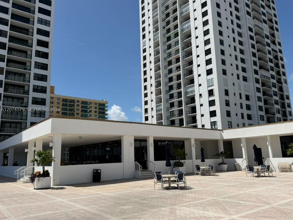 2401 S Ocean Drive 602 Property Photo 34