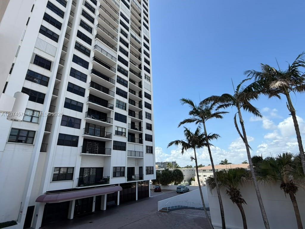 2401 S Ocean Drive 602 Property Photo 35