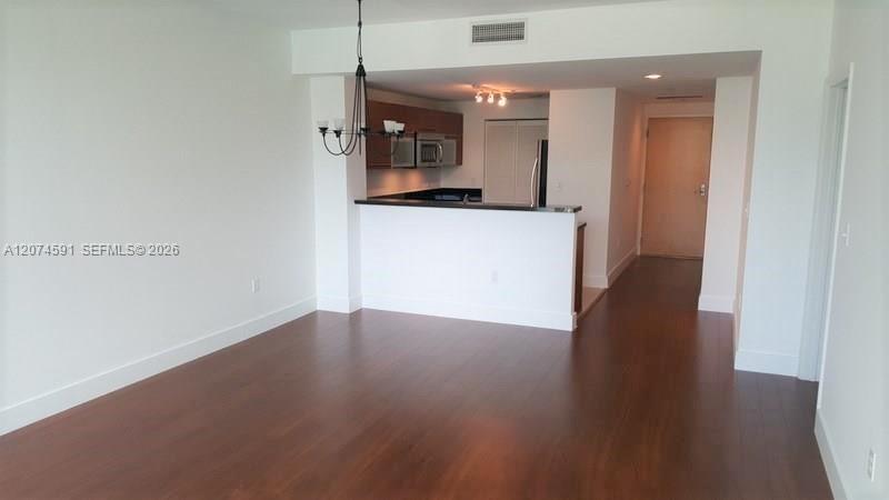 A12074591 Property Photo 6